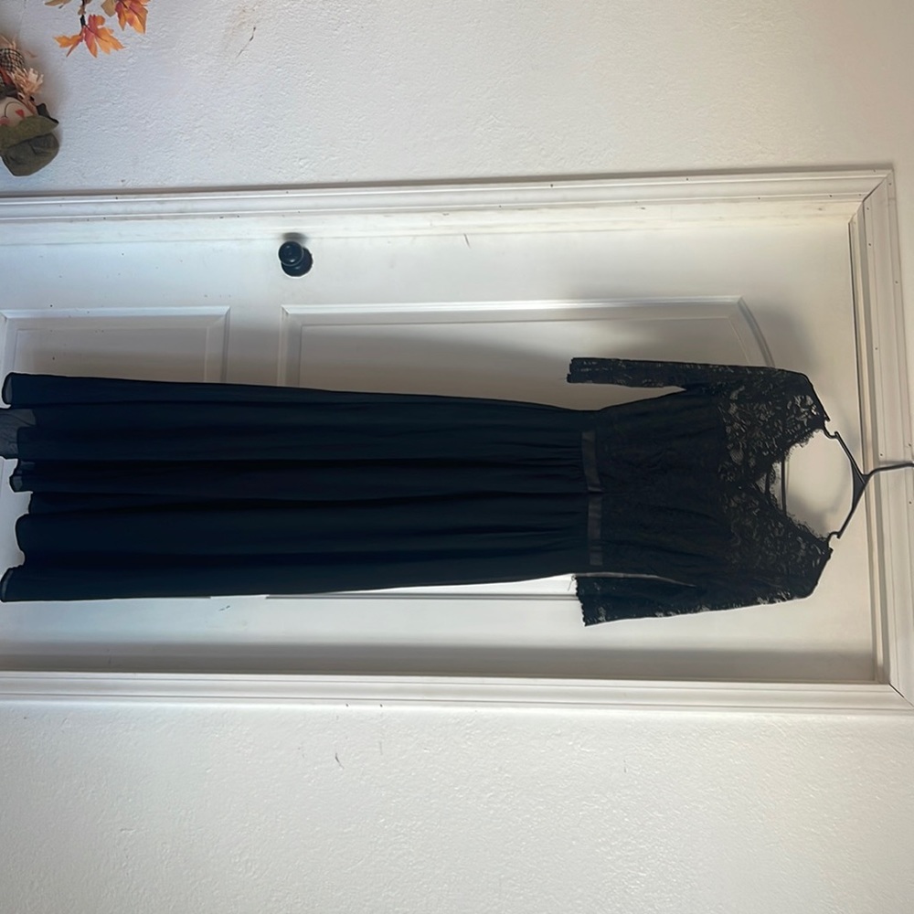 King black lace dress